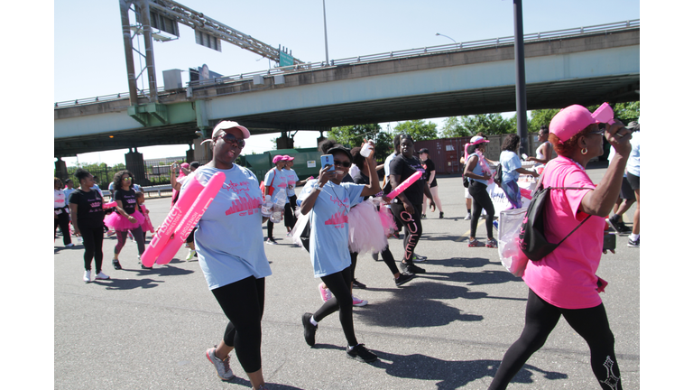 Along the course at our 2018 Cracker Barrel Sista Strut