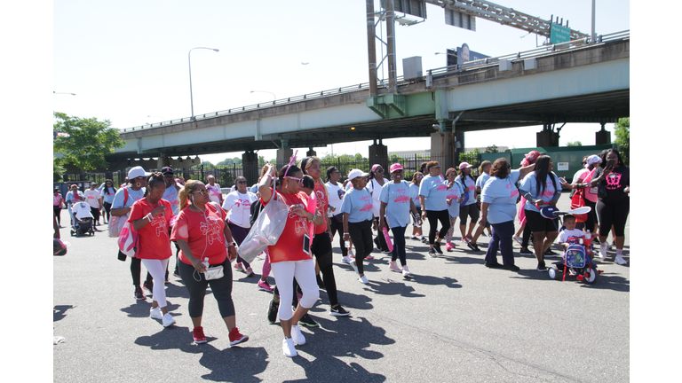 Along the course at our 2018 Cracker Barrel Sista Strut