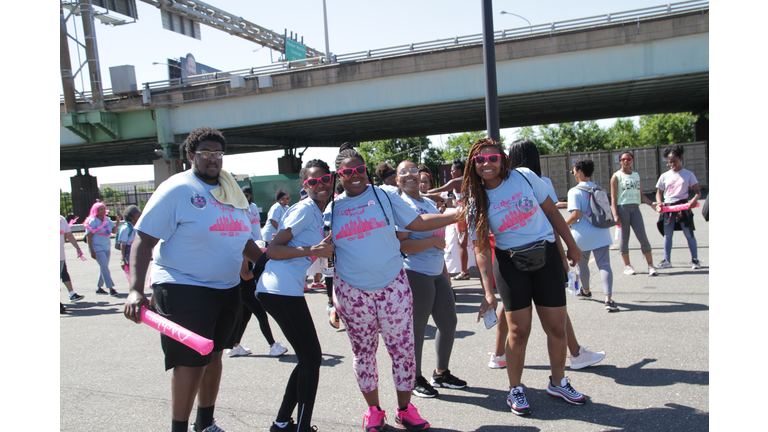 Along the course at our 2018 Cracker Barrel Sista Strut