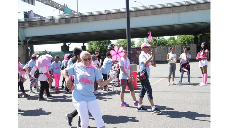 Along the course at our 2018 Cracker Barrel Sista Strut