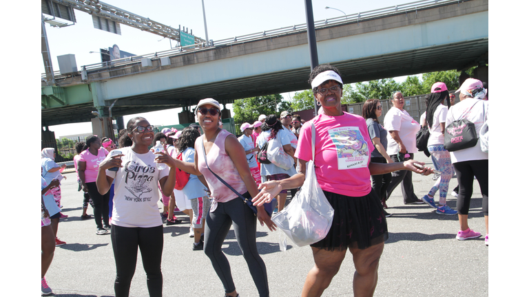 Along the course at our 2018 Cracker Barrel Sista Strut