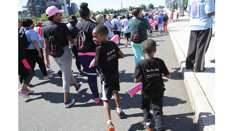 Along the course at our 2018 Cracker Barrel Sista Strut