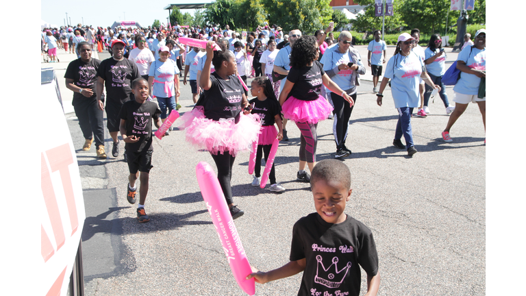 Along the course at our 2018 Cracker Barrel Sista Strut