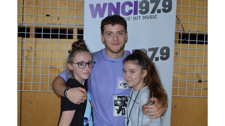 Bazzi Meet and Greet 