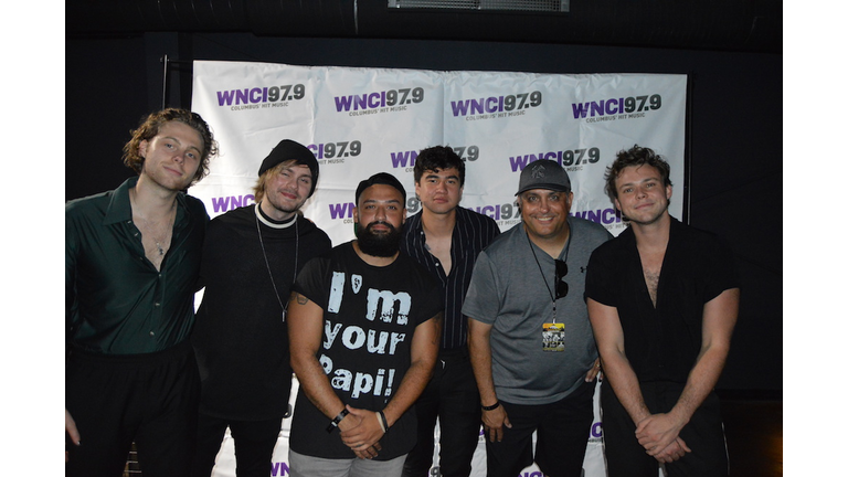 5 Seconds Of Summer Meet and Greet