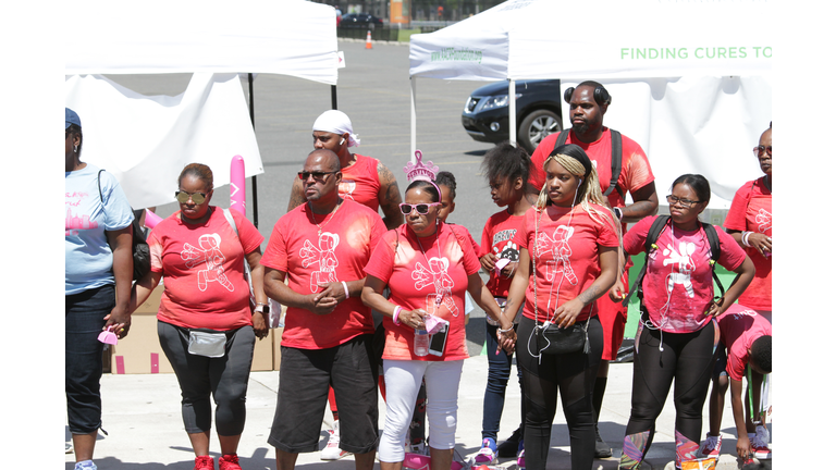Sista Circle at our 2018 Cracker Barrel Sista Strut