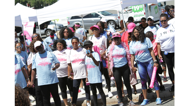 Sista Circle at our 2018 Cracker Barrel Sista Strut