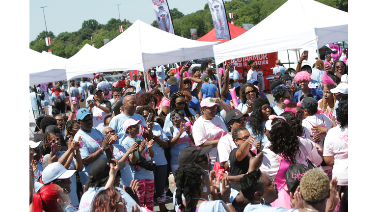 Sista Circle at our 2018 Cracker Barrel Sista Strut