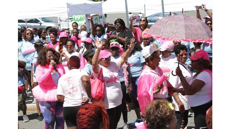 Sista Circle at our 2018 Cracker Barrel Sista Strut