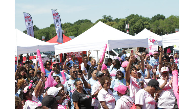 Sista Circle at our 2018 Cracker Barrel Sista Strut