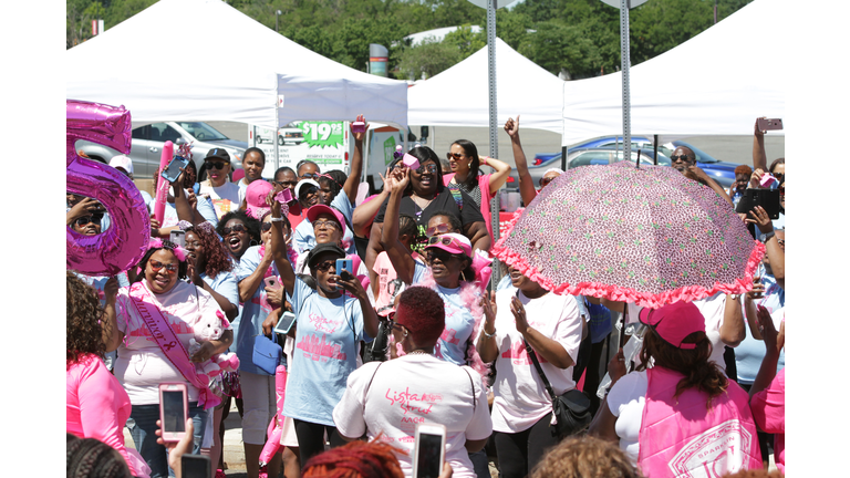 Sista Circle at our 2018 Cracker Barrel Sista Strut