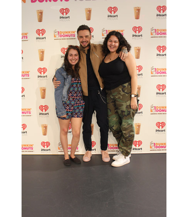 Liam Payne Meets Fans in our #DDICL