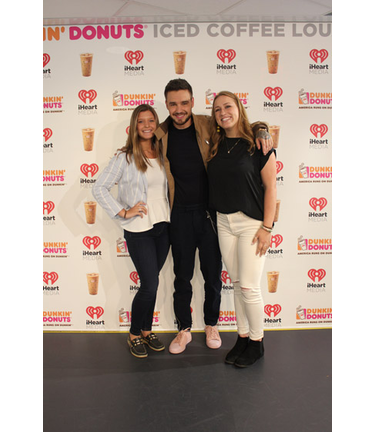 Liam Payne Meets Fans in our #DDICL