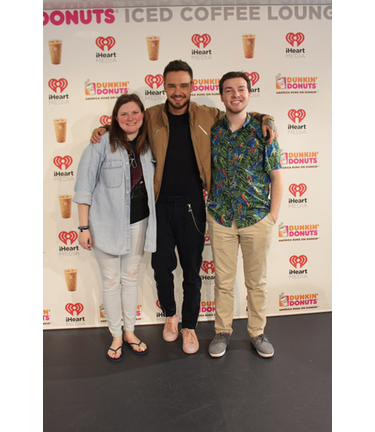 Liam Payne Meets Fans in our #DDICL