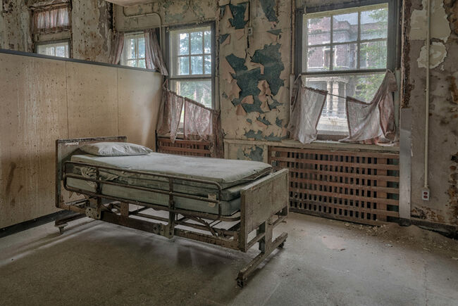 Haunted Insane Asylum Complex Sells For $1 In Metro Detroit | Scott ...