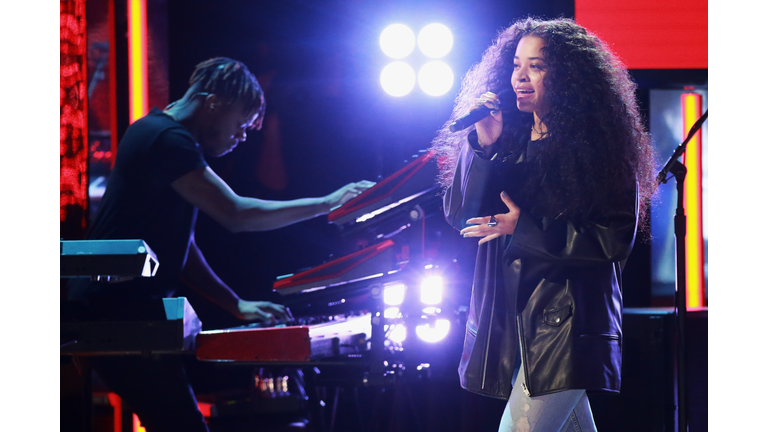 Ella Mai performing at the 2018 BET Awards