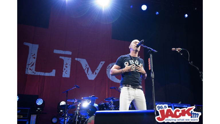 Counting Crows at White River Amphitheatre with Live