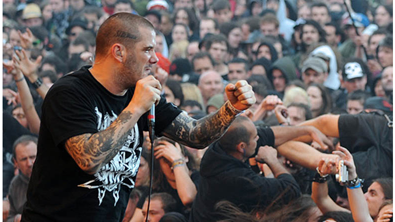 Watch Phil Anselmo Dedicate Pantera's "Slaughtered" to Vinnie Paul