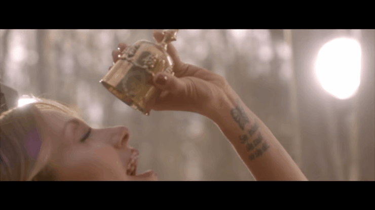 Carly Pearce "Hide The Wine"