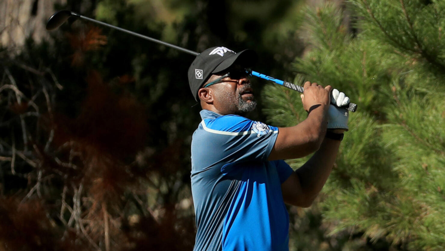 Darius Rucker Gets A HoleInOne iHeart