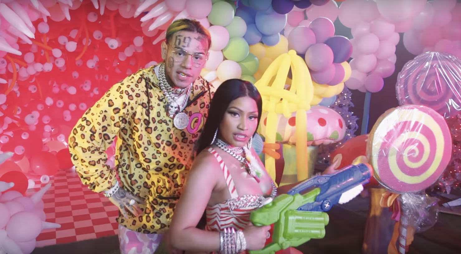 6ix9ine nicki deals minaj