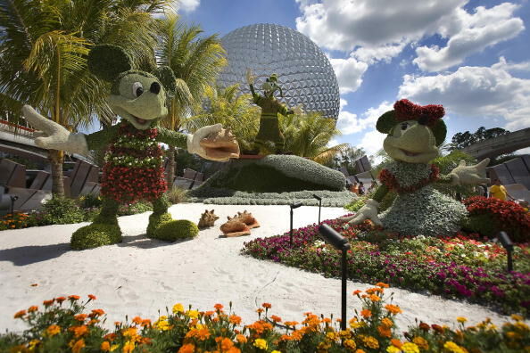 Disney Topiary