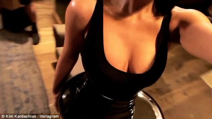 Kim Kardashian Calls Kourtney The Most Boring Kardashian 