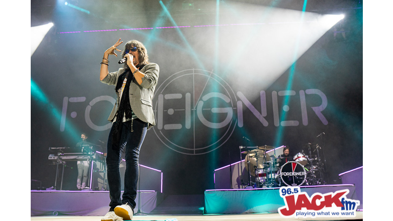 Foreigner at White River Amphitheatre with Whitesnake