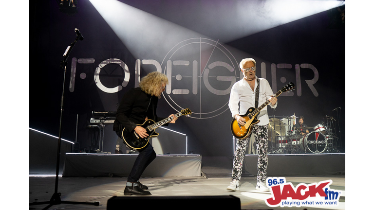 Foreigner at White River Amphitheatre with Whitesnake