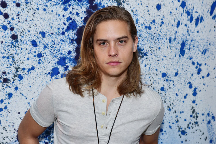 1. Dylan Sprouse's iconic blue hair - wide 7