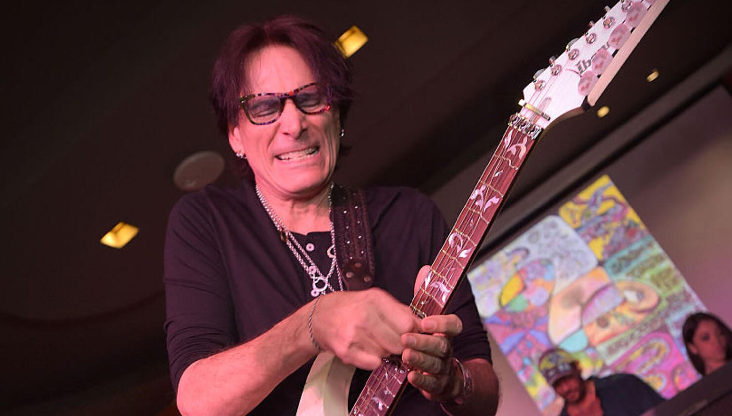 Steve Vai Announces 52-Hour Jam for Charity