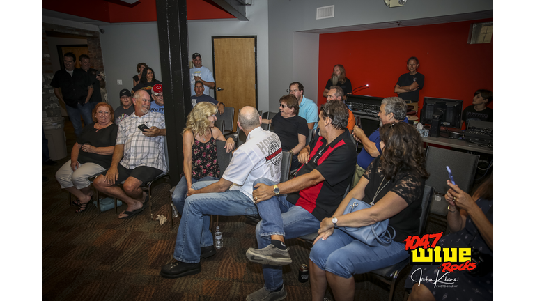 George Thorogood in the WTUE Listener Lounge