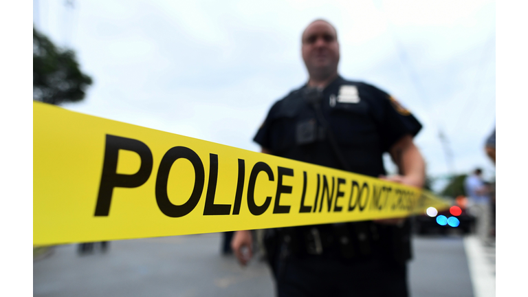 Simi valley teen arrested after bringing fake bomb to mall