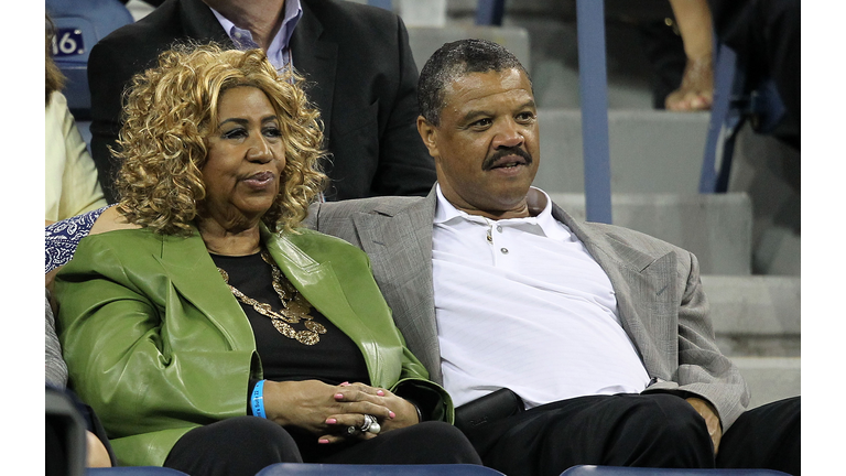 2011 US Open - Day 11 NEW YORK, NY - SEPTEMBER 08: Singer Aretha Franklin (L) attends the match between Roger Federer of Switzerland and Jo-Wilfried Tsonga of France during Day Eleven of the 2011 US Open at the USTA Billie Jean King National Tennis Center on September 8, 2011 in the Flushing neighborhood of the Queens borough of New York City. (Photo by Matthew Stockman/Getty Images)