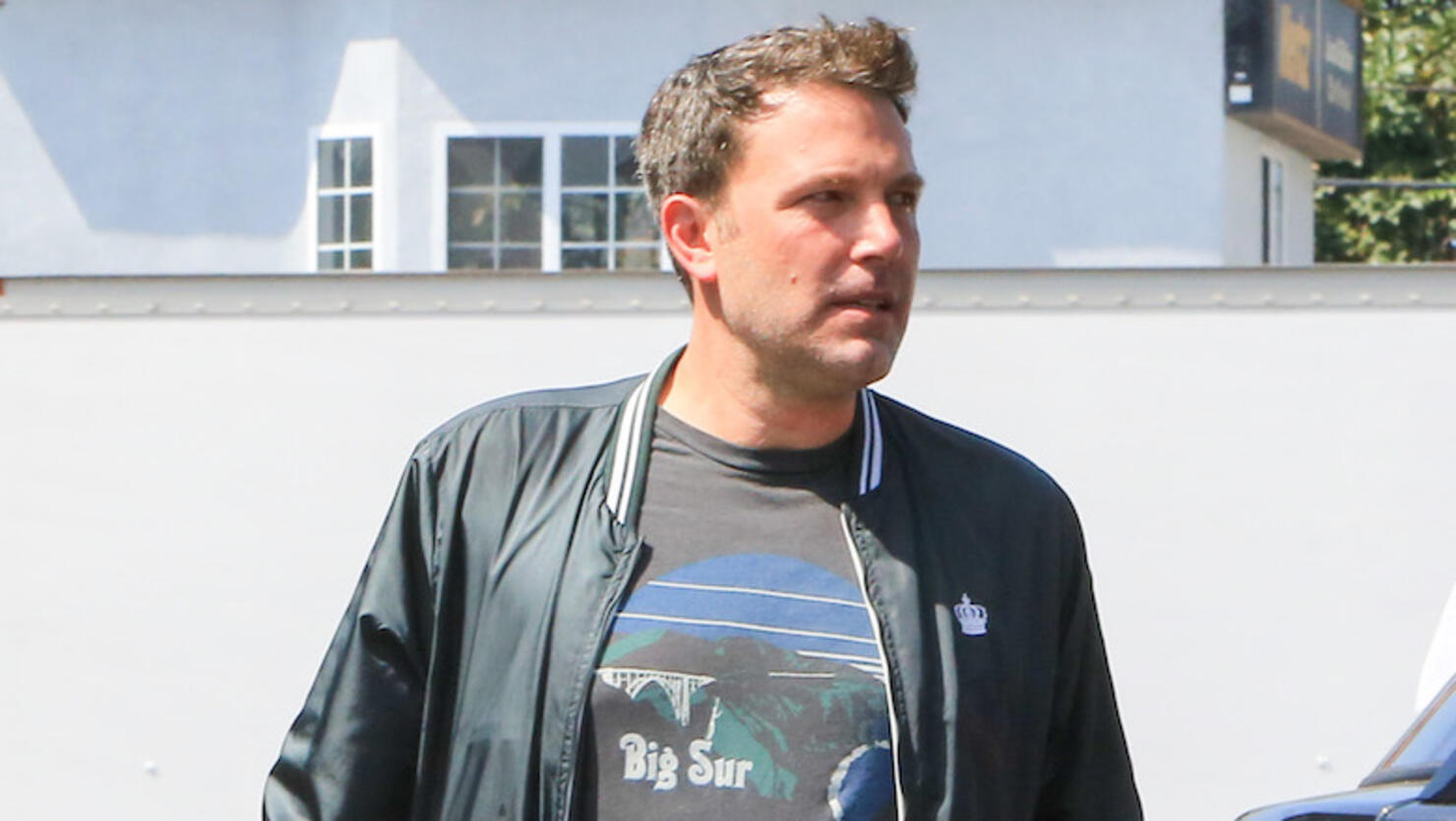 ben affleck enters rehab