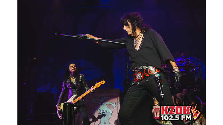 Alice Cooper at Angel of the Winds Arena