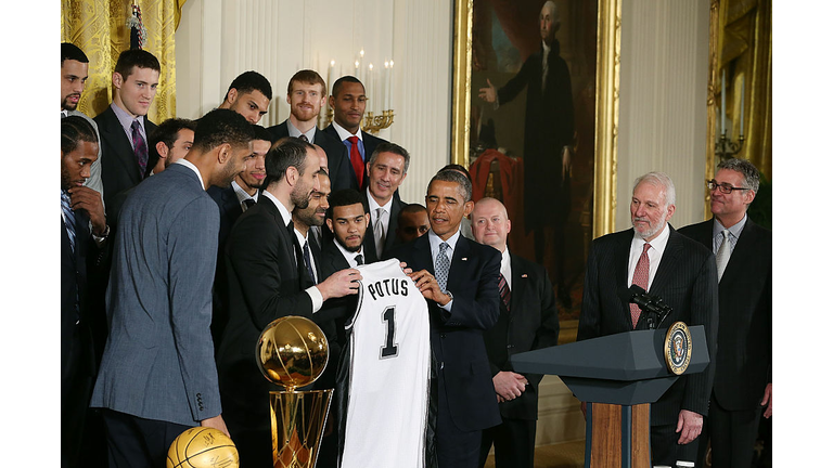 Manu Ginobili takes part in White House event