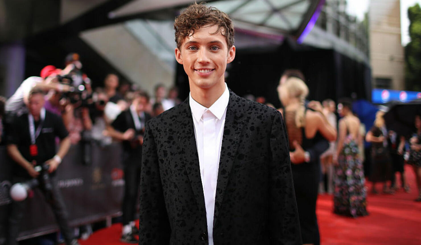 Troye Sivan Discusses the Struggle of Growing Up in the Closet | iHeart