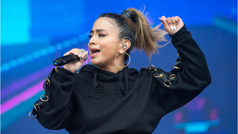 ally brooke vamonos