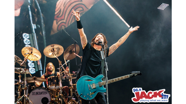 Foo Fighters at Safeco Field with Joy Formidable and Giants in the Trees