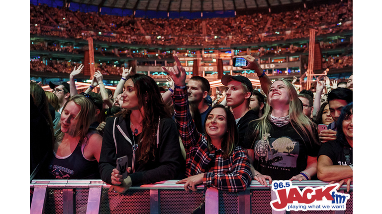 Foo Fighters at Safeco Field with Joy Formidable and Giants in the Trees