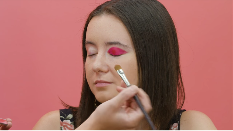 Dua Lipa Makeup