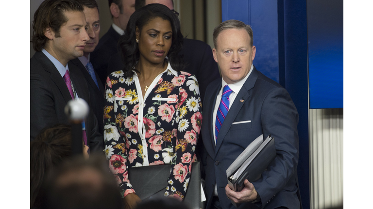 Omarosa talks about her bestselling book, Unhinged, with Patty Jackson.