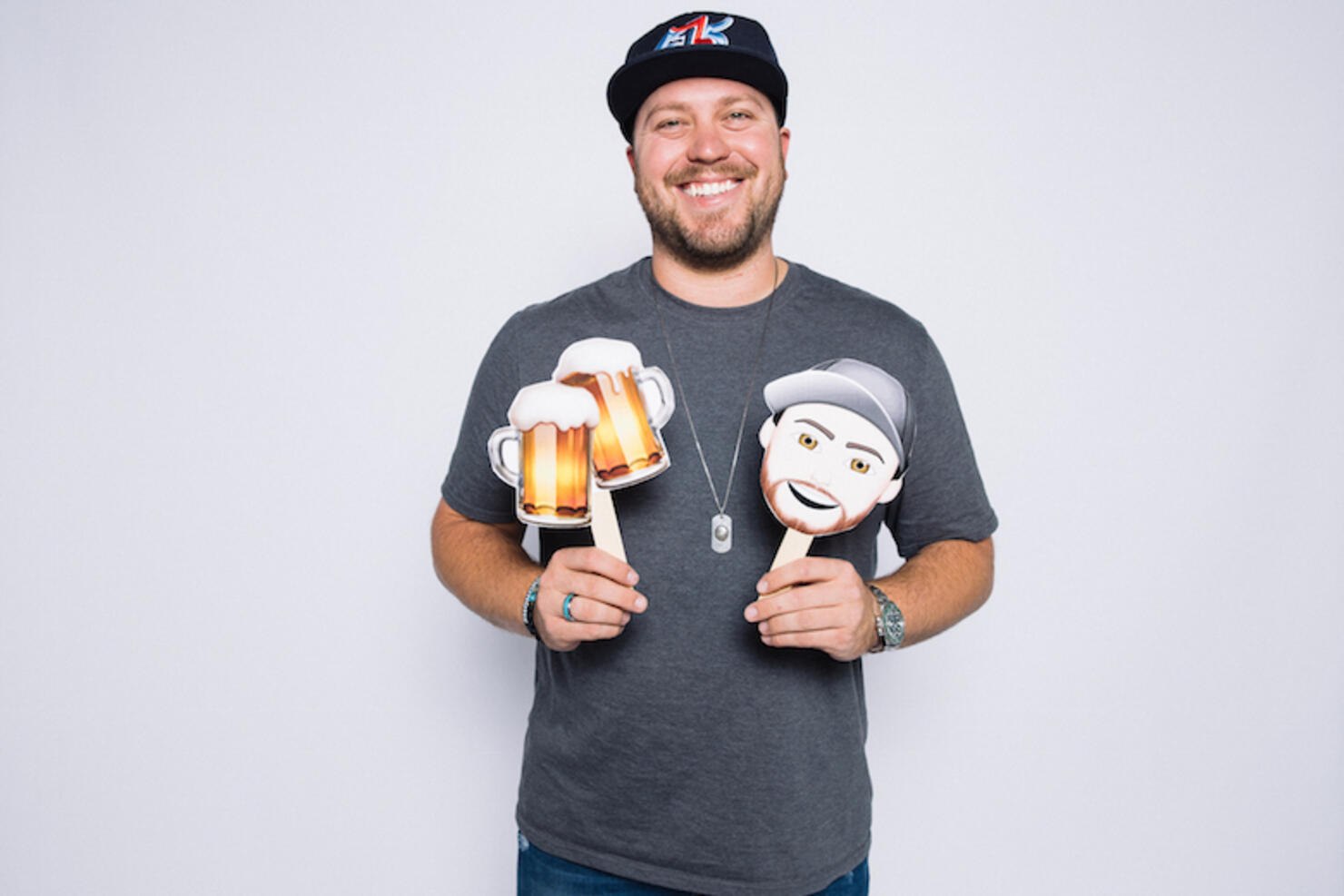 Mitchell Tenpenny "Me vs. Drunk Me"