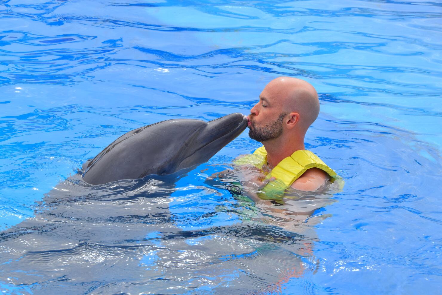 CODY KISSES 