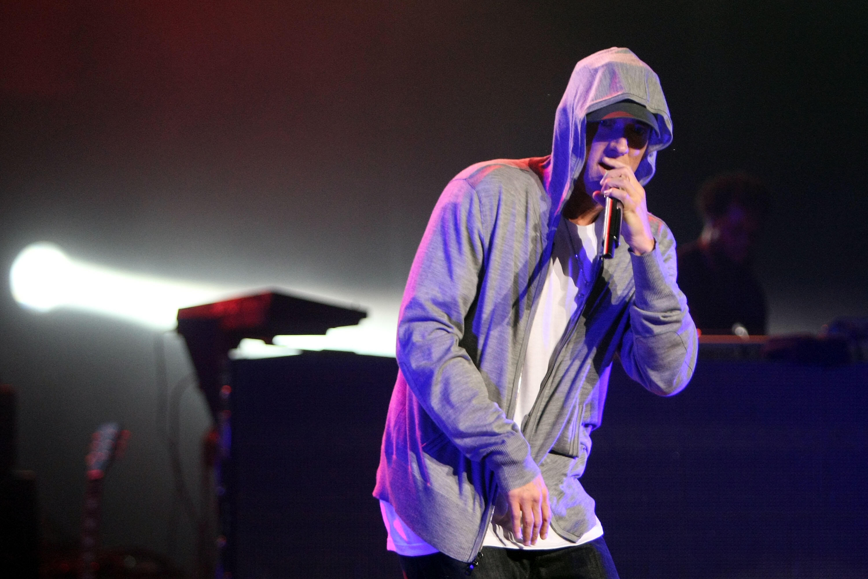 Eminem Responds to MGK with new single Kill Shot! | Angie Martinez ...