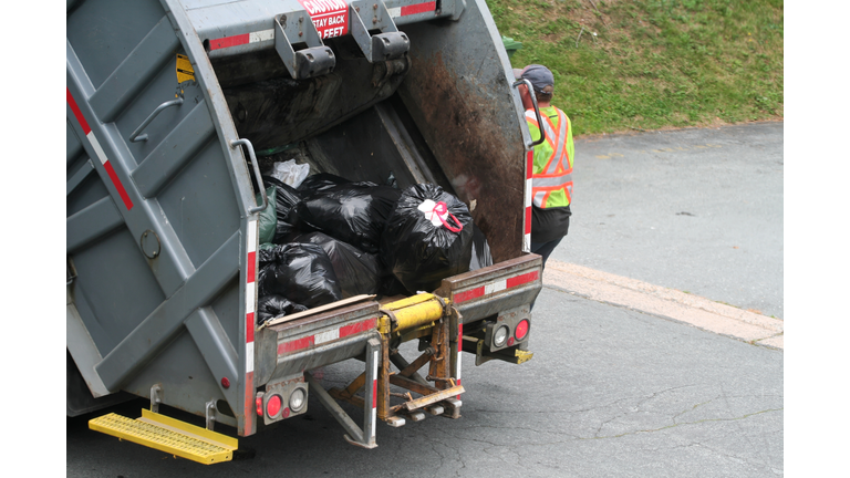 Garbage Truck Getty RF