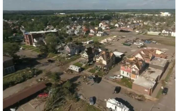 Marshalltown tornado damage July 19, 2018 KCRG TV photo