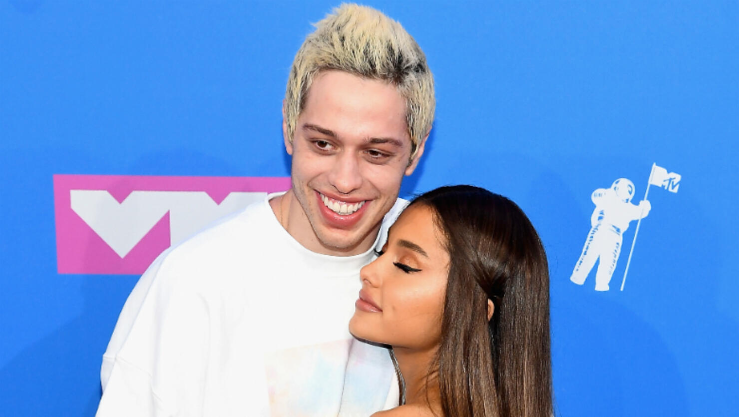 pete-ariana-tat