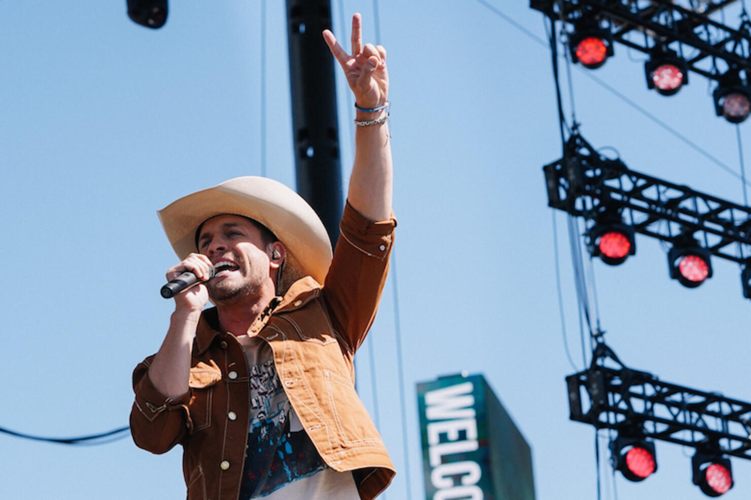 Dustin Lynch